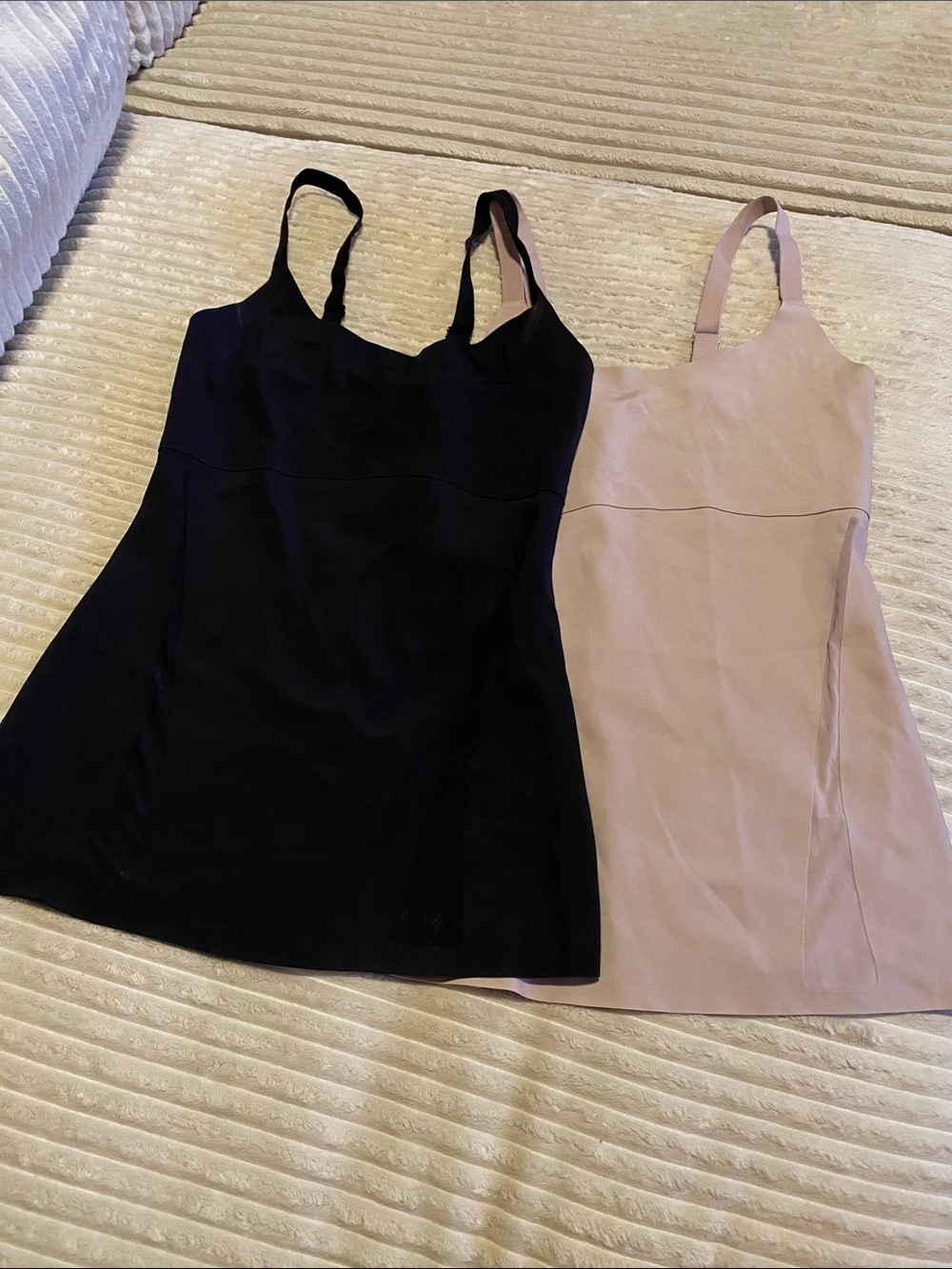Tight compression camis